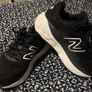 New Balance Fresh Foam X840 Trainer. Womens 6 / Boys 4.5 Extra Wide